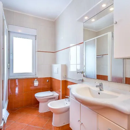 Nevia Apartamento